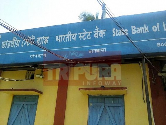 State Bank looted at Dharmanagar